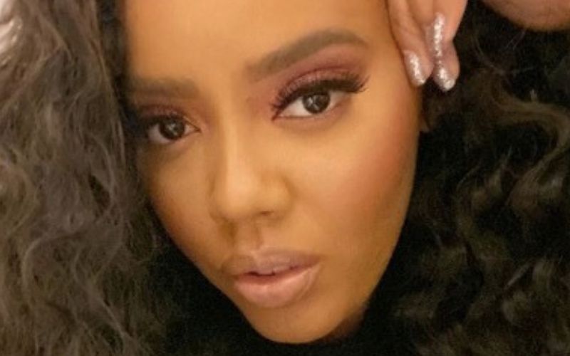 ANGELA SIMMONS LOVE LIFE