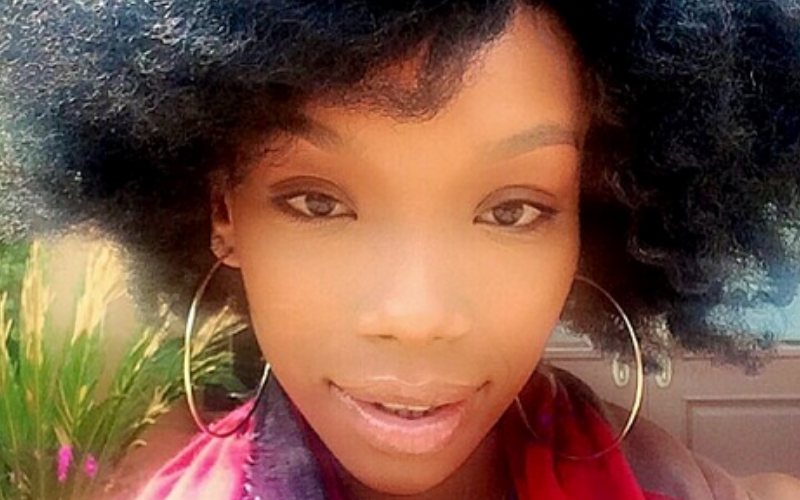 brandy norwood selfie